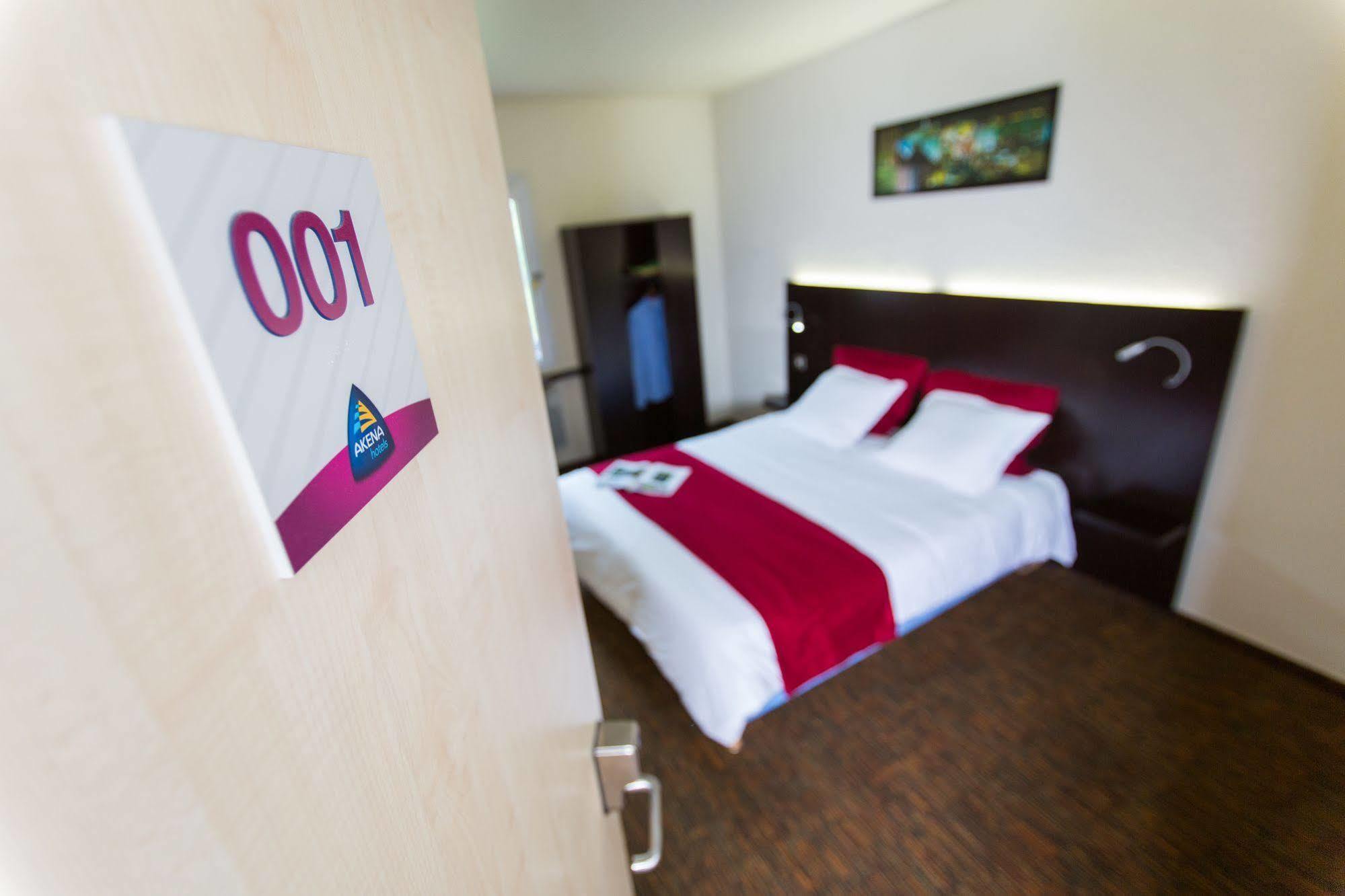 Hotel Akena Creil - Clermont Agnetz Kültér fotó